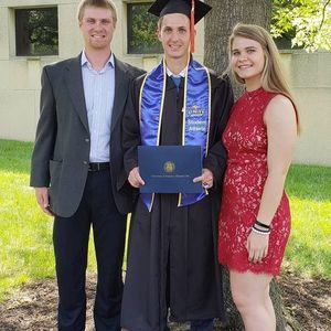 Meet your Posher, Zane